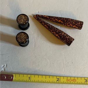 Gauged Earplugs and spike